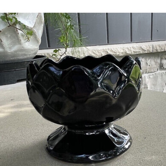 VTG McCoy USA 599 Black Pottery 4” Pedestal Bowl Planter Vase 4.5” Wide - Picture 10 of 13